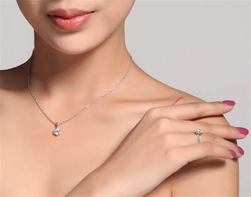Lia Love – Silberring mit Stein