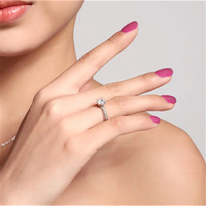 Lia Love – Silberring mit Stein