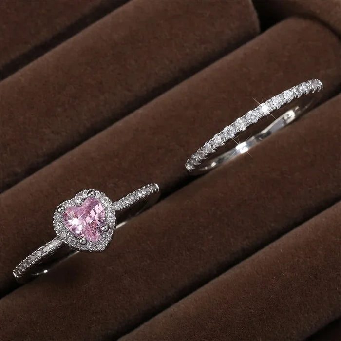 Herzförmiger Zirkonia-Ring – Romantische Eleganz in Silber